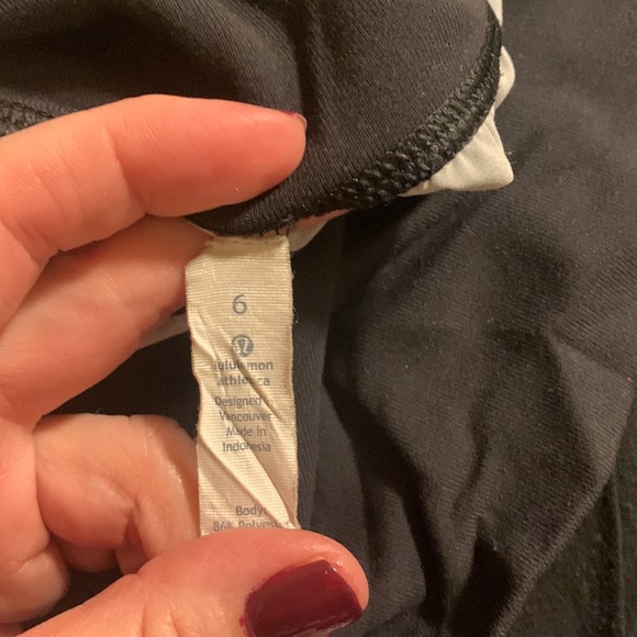 Lululemon Capri Pants - Picture 5 of 5